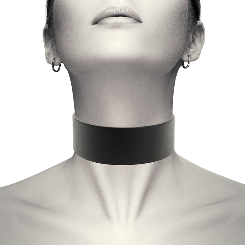 COQUETTE CHIC DESIRE - Choker i vegansk skinn