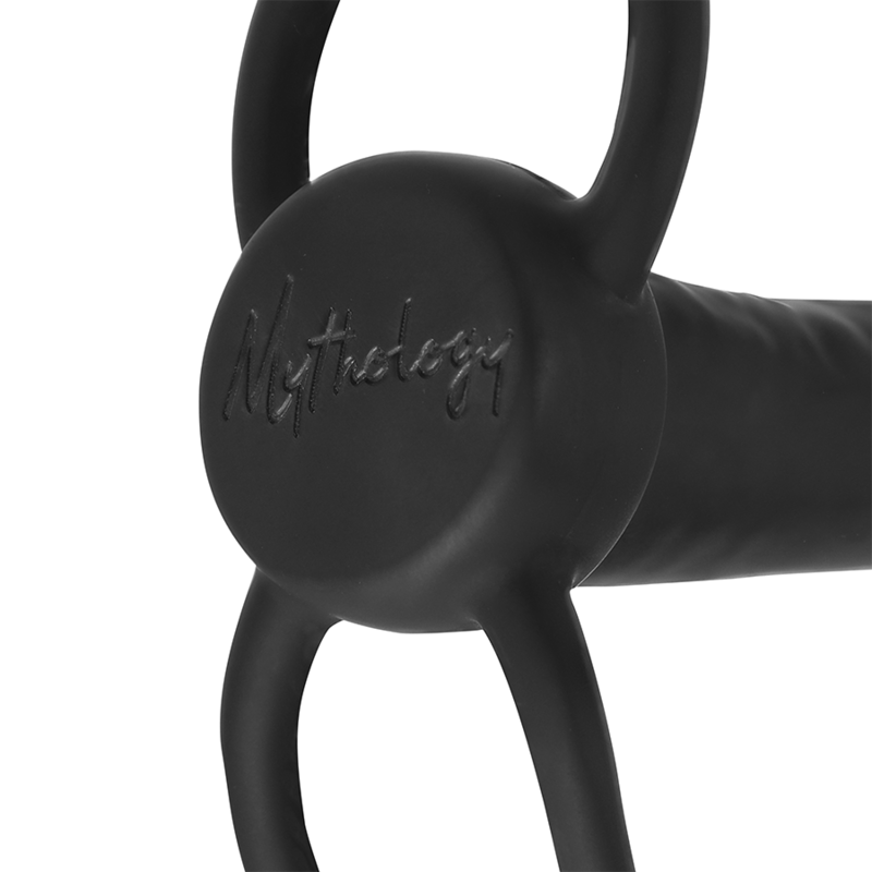 MYTHOLOGY - Cobi Onyx Analdildo med Penis- og Testikkelring Sort 13,5 cm