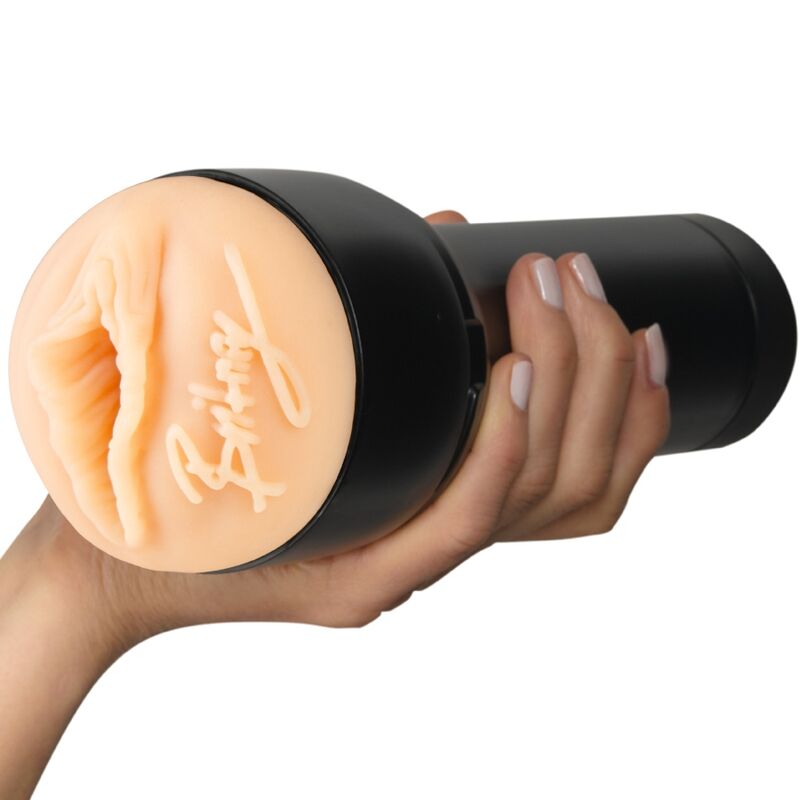 KIIROO - Feel Britney Amber Stroker