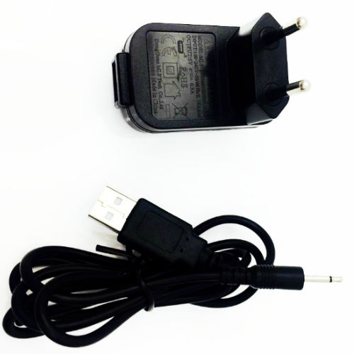 PRETTY LOVE - USB-lader med kabel