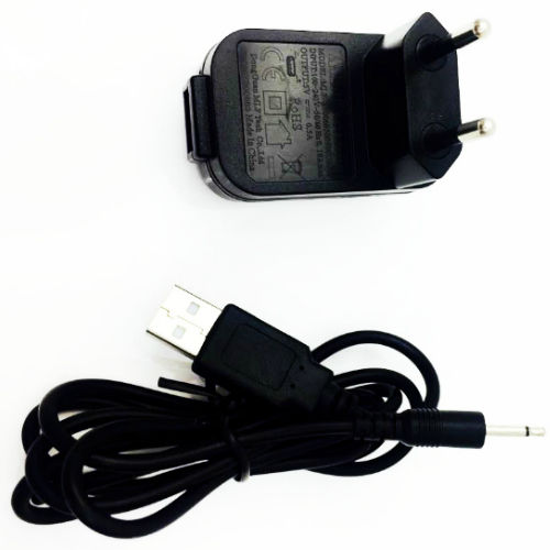 PRETTY LOVE - USB-lader med kabel