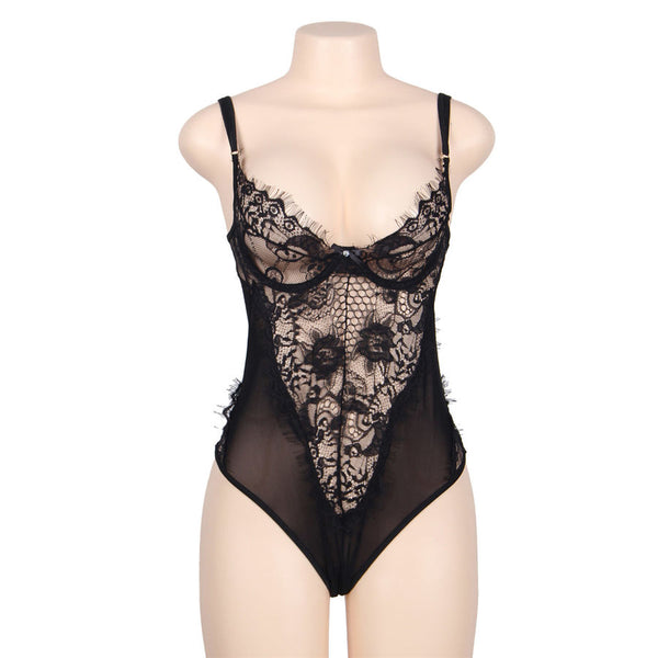 SUBBLIME - Queen Plus Teddy i blomsterblonde med frynser