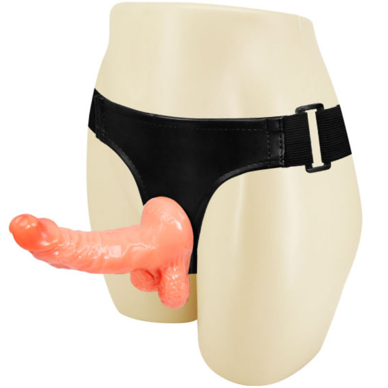 BAILE - Strap-on med realistisk penis og justerbar truse 15,5 cm
